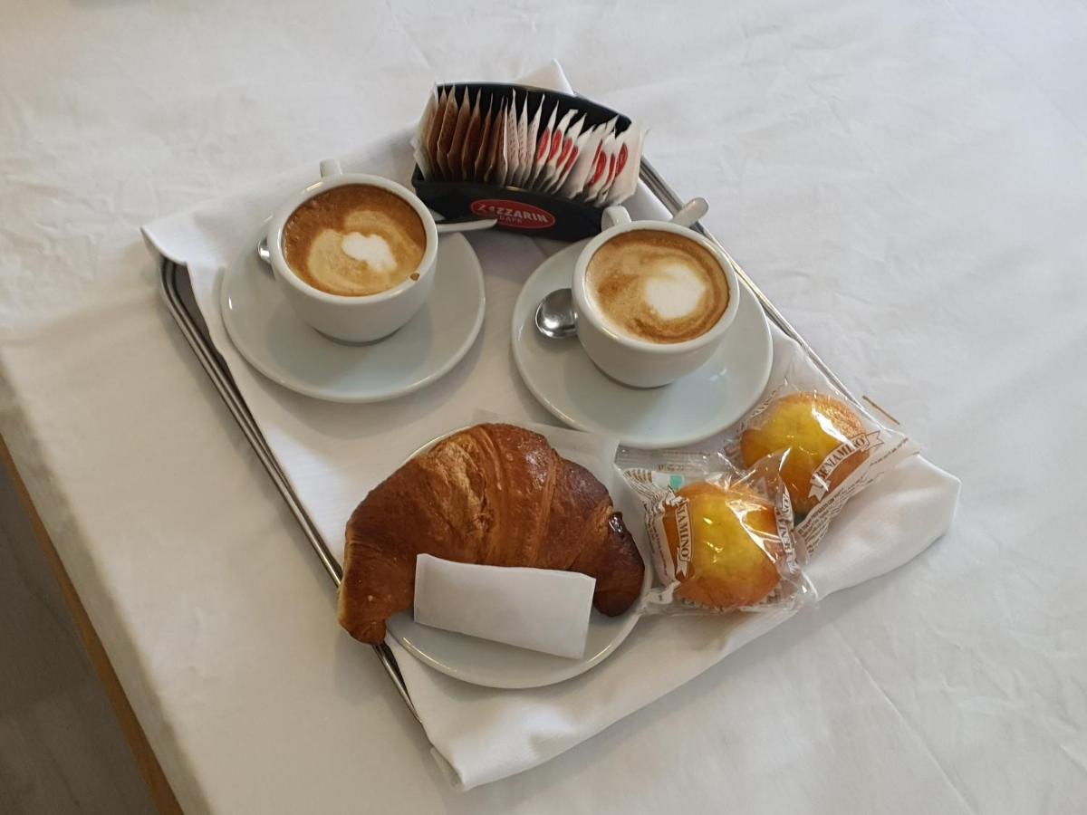 Miga Hotel Grado Centro Экстерьер фото